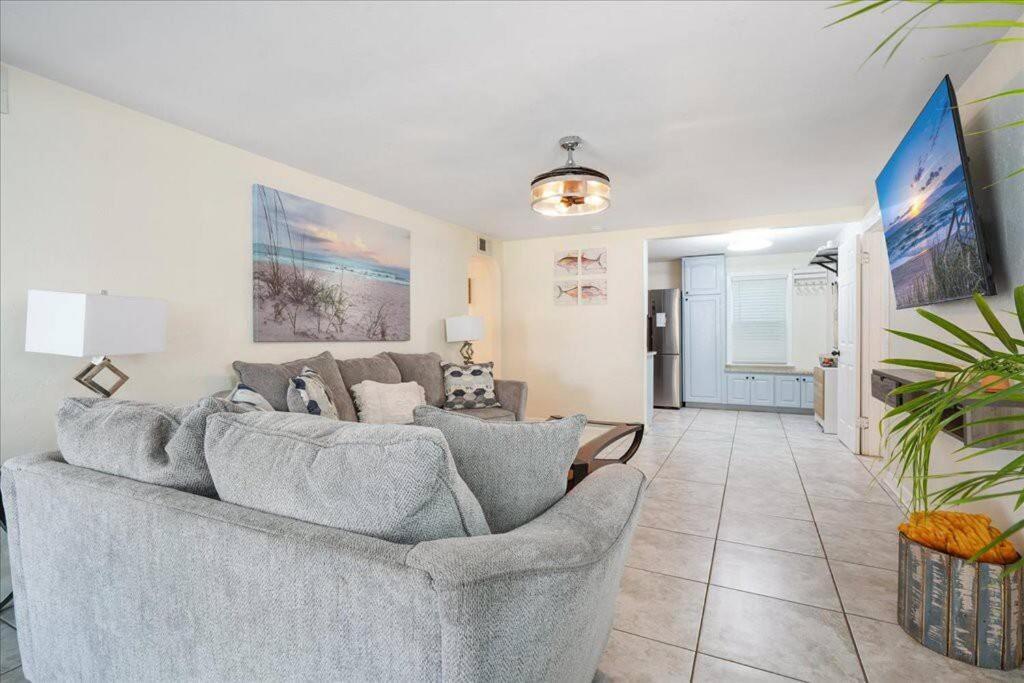5 Minutes Walk To Beach 4Br/2Baths Daytona Beach Exterior photo