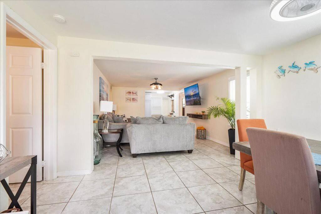 5 Minutes Walk To Beach 4Br/2Baths Daytona Beach Exterior photo
