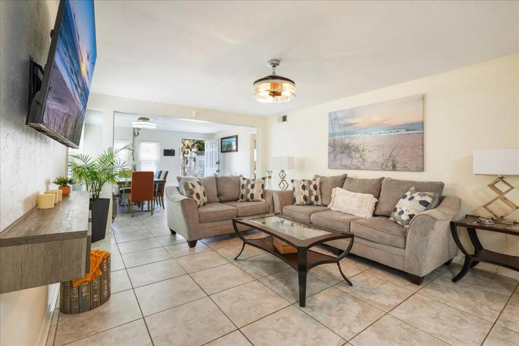 5 Minutes Walk To Beach 4Br/2Baths Daytona Beach Exterior photo