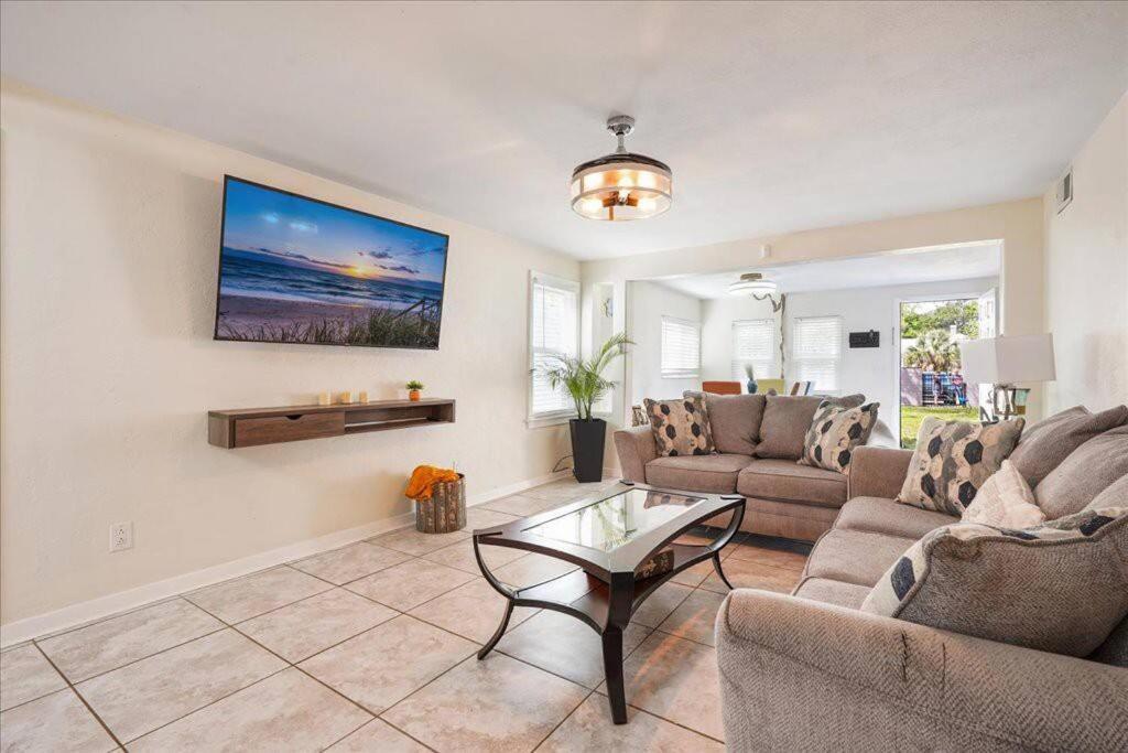 5 Minutes Walk To Beach 4Br/2Baths Daytona Beach Exterior photo