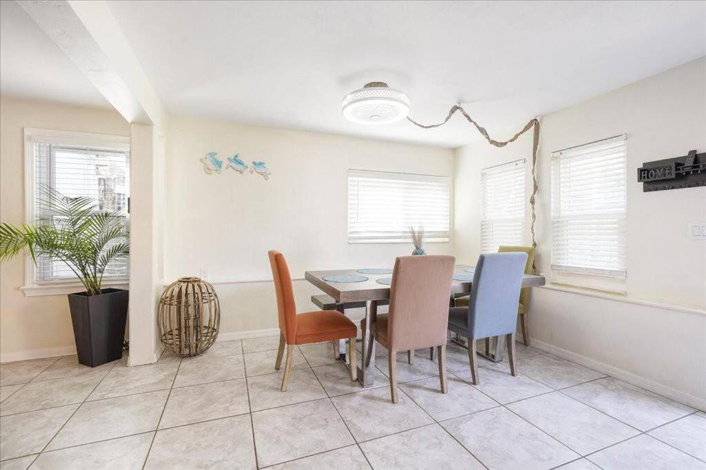 5 Minutes Walk To Beach 4Br/2Baths Daytona Beach Exterior photo